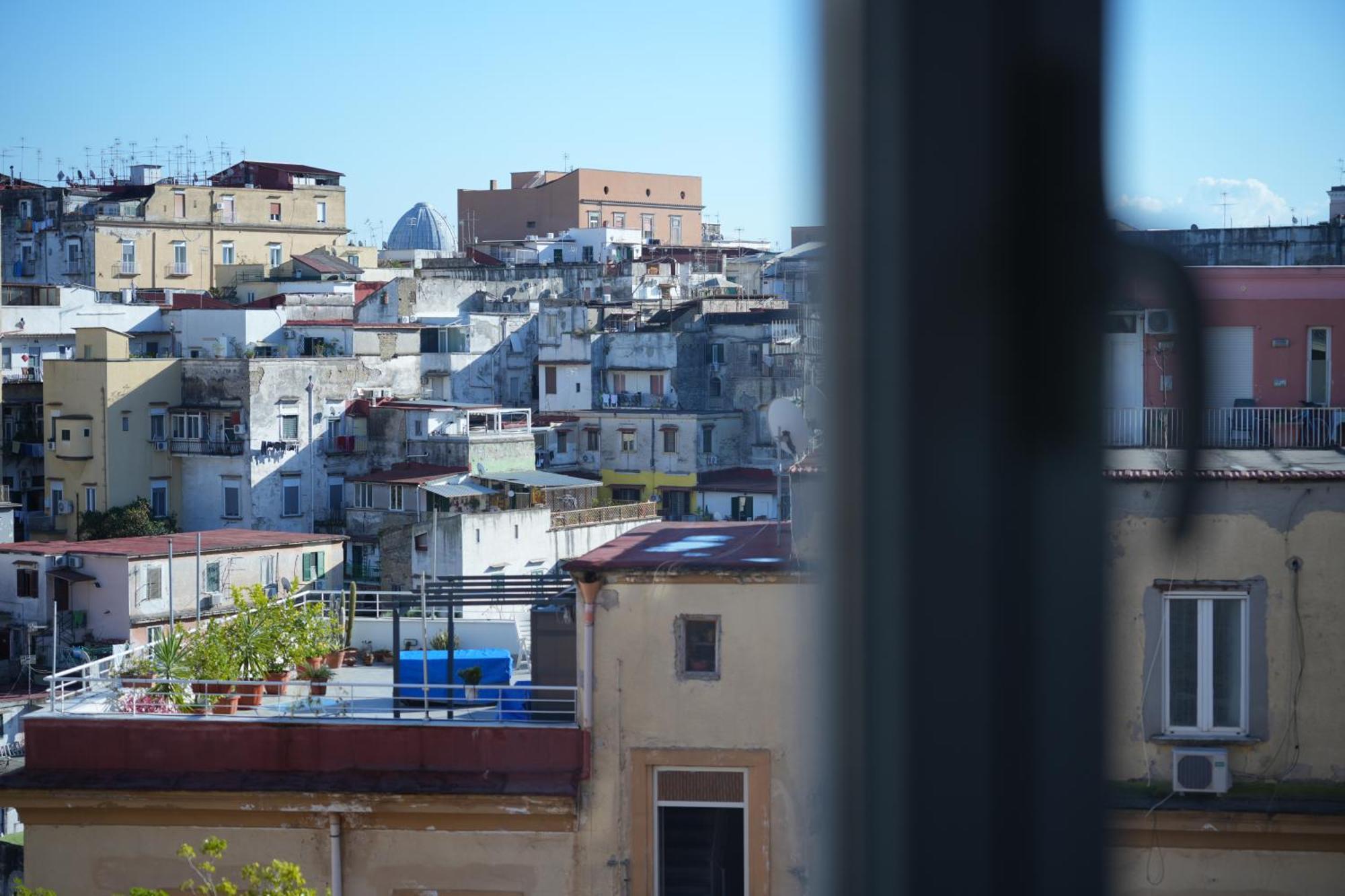 Panorama Vesuvius Affittacamere Guesthouse With Lift Near To Subway In Napoli Center Eksteriør bilde